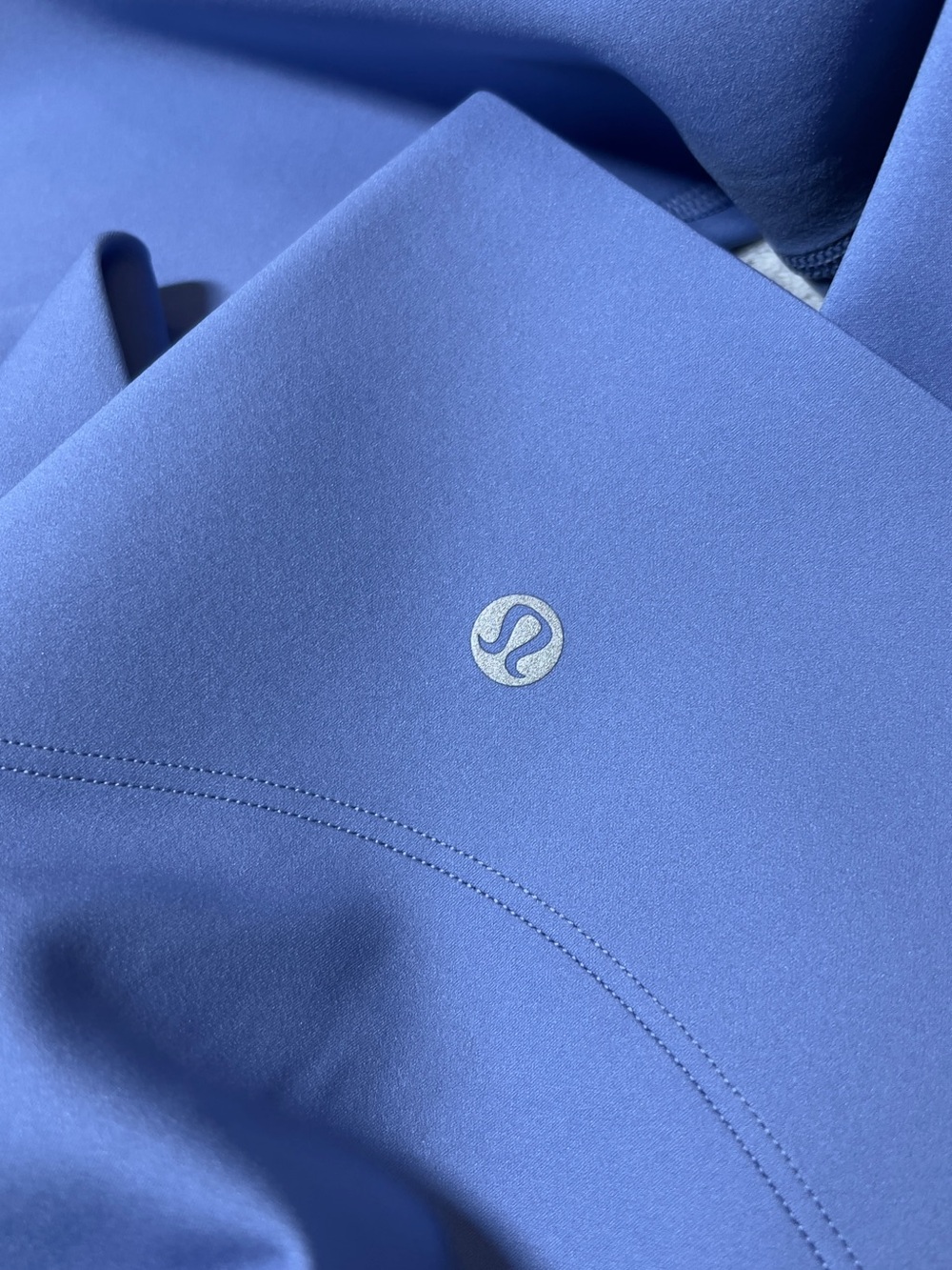 NWT!! lululemon Glow Up™ Super-High-Rise Tight 25" MSRP $118 - Picture 7 of 13